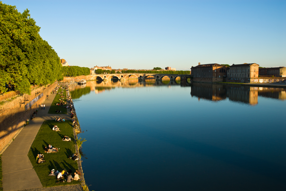 Vue des berges de la Garonne - ©junjun - Shutterstock.jpg